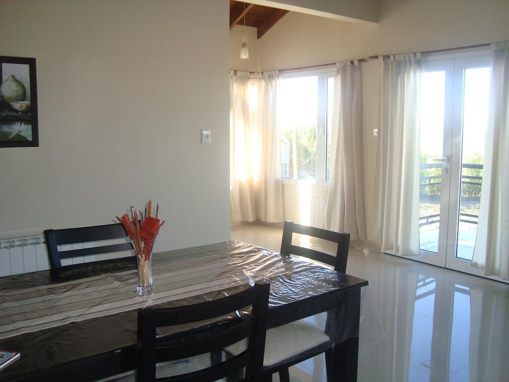 Altos Del Lago Departamentos El Calafate Cameră foto